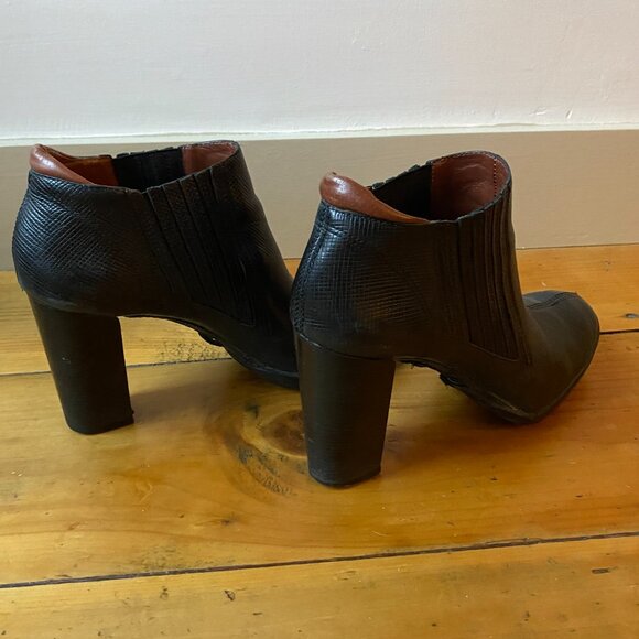 Cole Haan G Series Black Ankle Boots - Picture 4 of 9